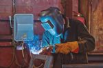 LOS SOLDADORES PREFIEREN EQUIPOS DE SOLDADURA DE ARCO SEMIAUTOMÁTICO