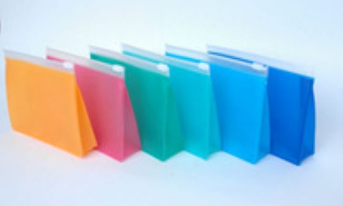 COSMETIQUERA Y ESTUCHES DE VINIL (zipmarck) - MARCKPLASTIC