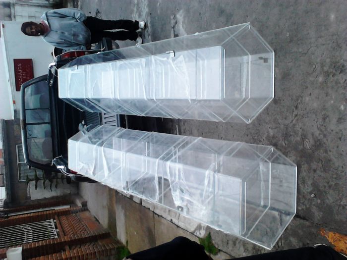 vitrinas de acrilic 6mm de 65cmd x 240cma - 