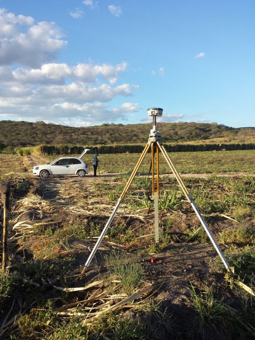 LEVANTAMIENTOS TOPOGRÁFICOS PARCELARIOS - 