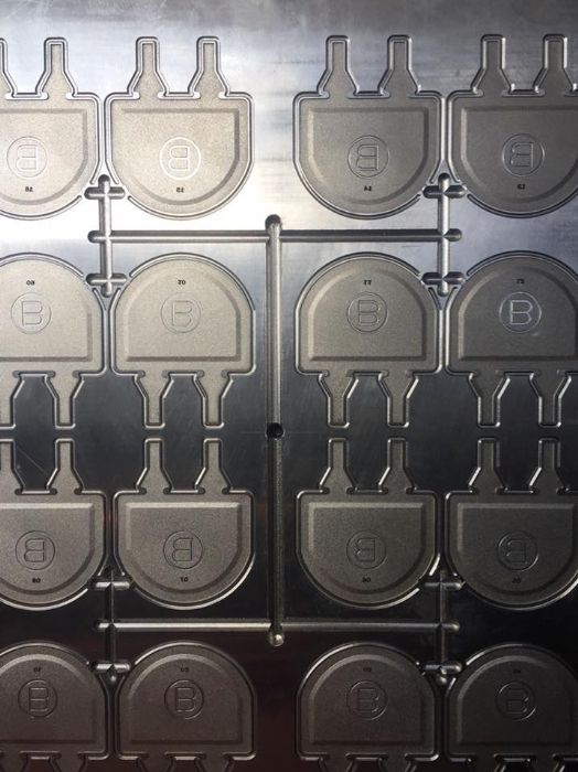 MOLDE PARA INYECCION DE PLASTICO  - 