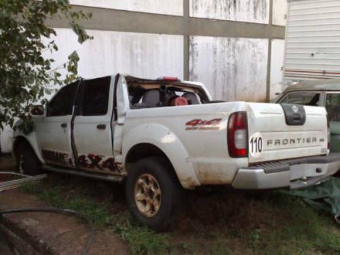 CAMIONETAS  CHOCADAS, ABANDONAS  - DODGE  FORD CHEVROLET