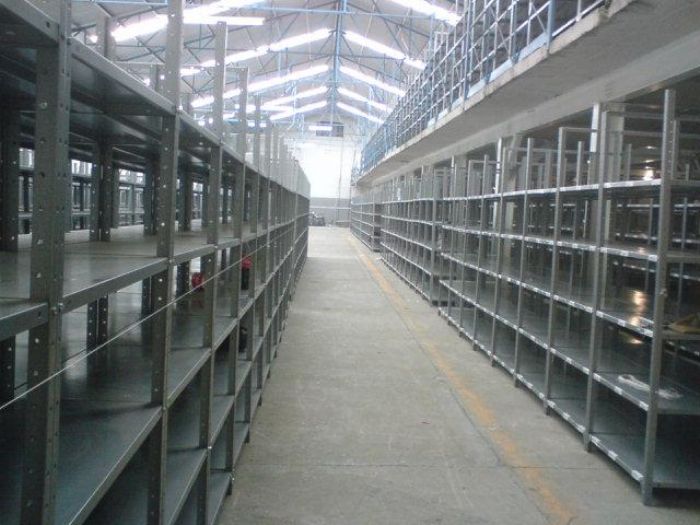 ESTANTERIA - equipo metalico s&v