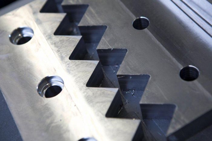 CUCHILLAS PARA EL RECICLADO DE PLASTICO - 