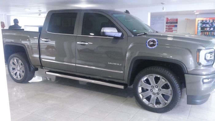 CAMIONETA PICK UP REMATE PARA SOCIOS - GMC SIERRA