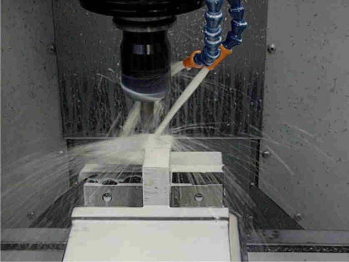 MAK FLUIDO ES-710 - MAK