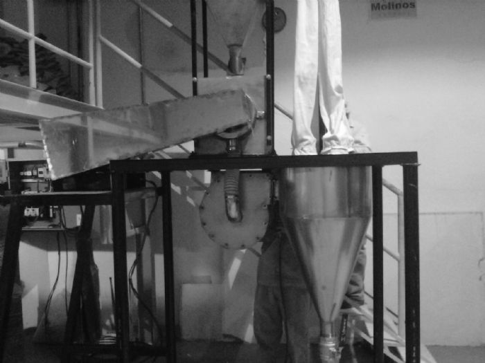 molinos micronizadores, molinos pulverizadores, molinos para plastico, molinos para polietileno, molinos de arroz, molinos de trigo, molinos de maiz, molinos de nixtamal, plantas de nixtamalizado, plantas de elaboracion de harina nixtamalizada,  www.molin - Molinos Especiales 