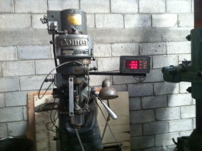 FRESADORA COMET - COMET