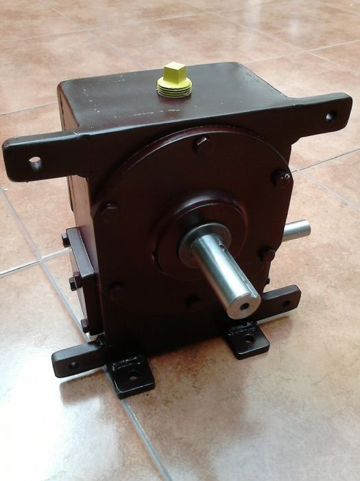 Reductor de Velocidad - EQE