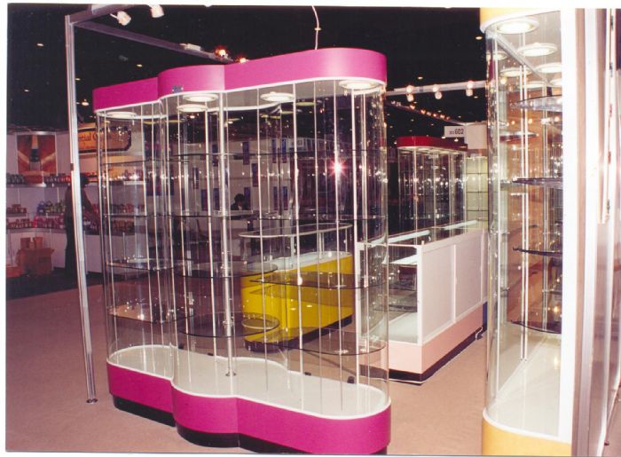 Vitrinas y Aparadores - AIR´Q