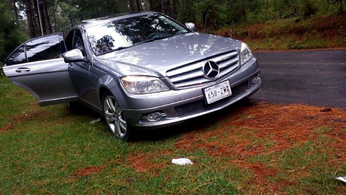 Transporte ejecutivo en Mercedes Benz - Transporte ejecutivo en Mercedes Benz