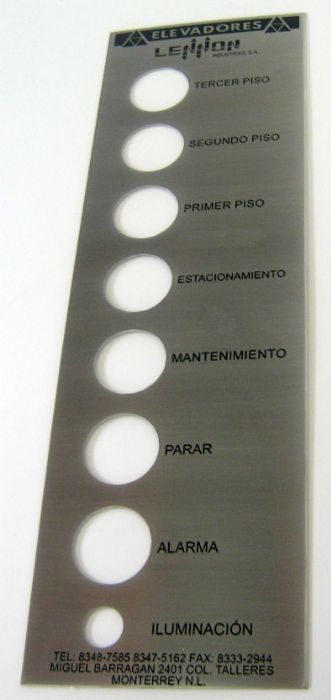 Mímicos y Tableros de Control, Fabricados en Plástico o Metal - AB Grabados