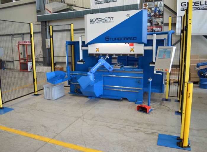 DOBLADORA HIDRAULICA CNC  - Boschert Gizelis