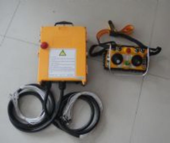 BOTONERA DE CONTROL O JOSTIK PARA GRUA VIAJERA - DISELEV