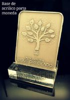 Base de acrílico porta moneda