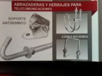abrazaderas y herrajes para telecomunicaciones